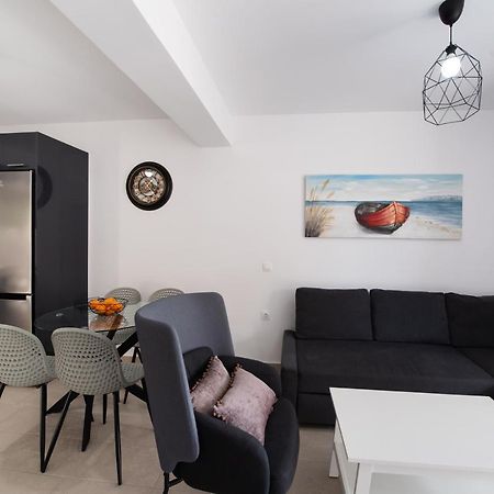 Mpm Apartment Perigiali Нидри Екстериор снимка
